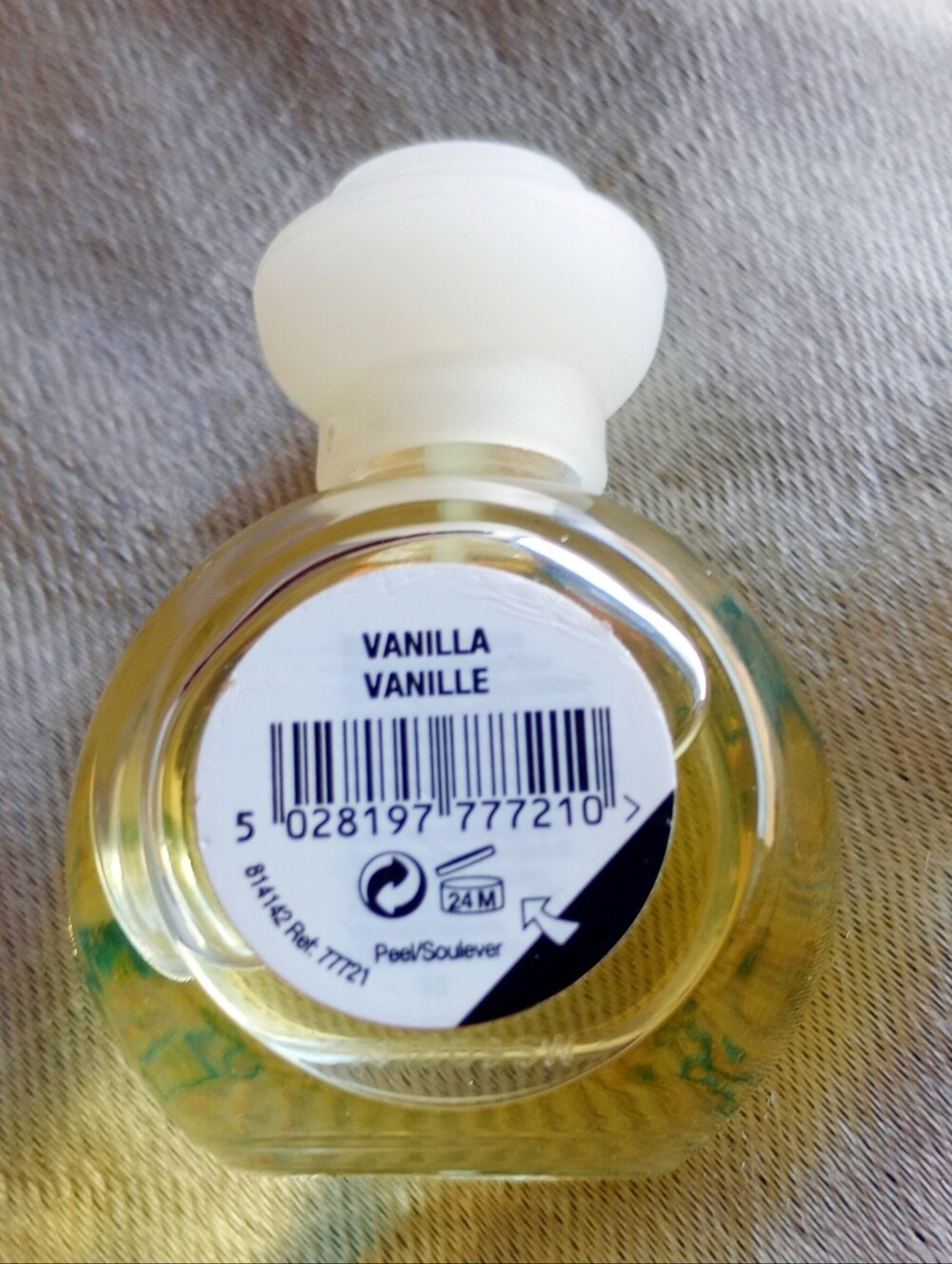 The Body Shop Vintage Y2K Discontinued Perfume Oil Vanilla 15ml - Picture 2 of 3